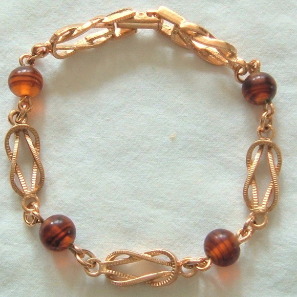 Vintage Bracelet Gold Tone Avon Tortelle - Picture 1 of 8